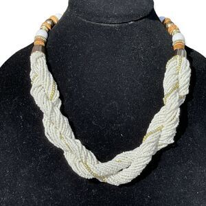 Fashion Jewelry White Beaded Wood Twist Necklace